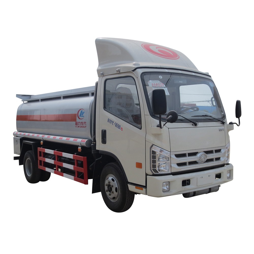 Truk Tangki Bahan Bakar 3000 Liter Darat