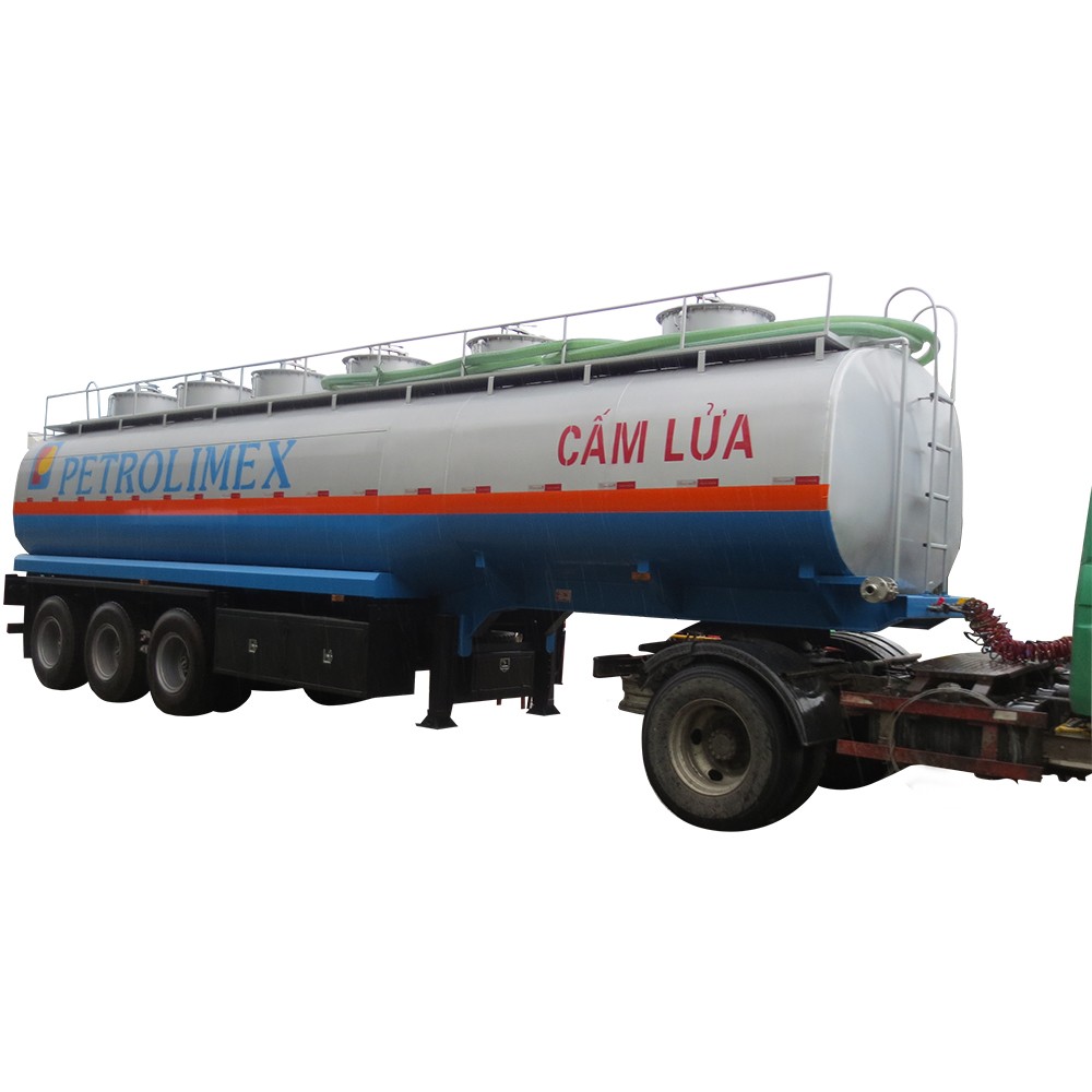 Tangki oli 3 gardan semitrailer 45.000 liter